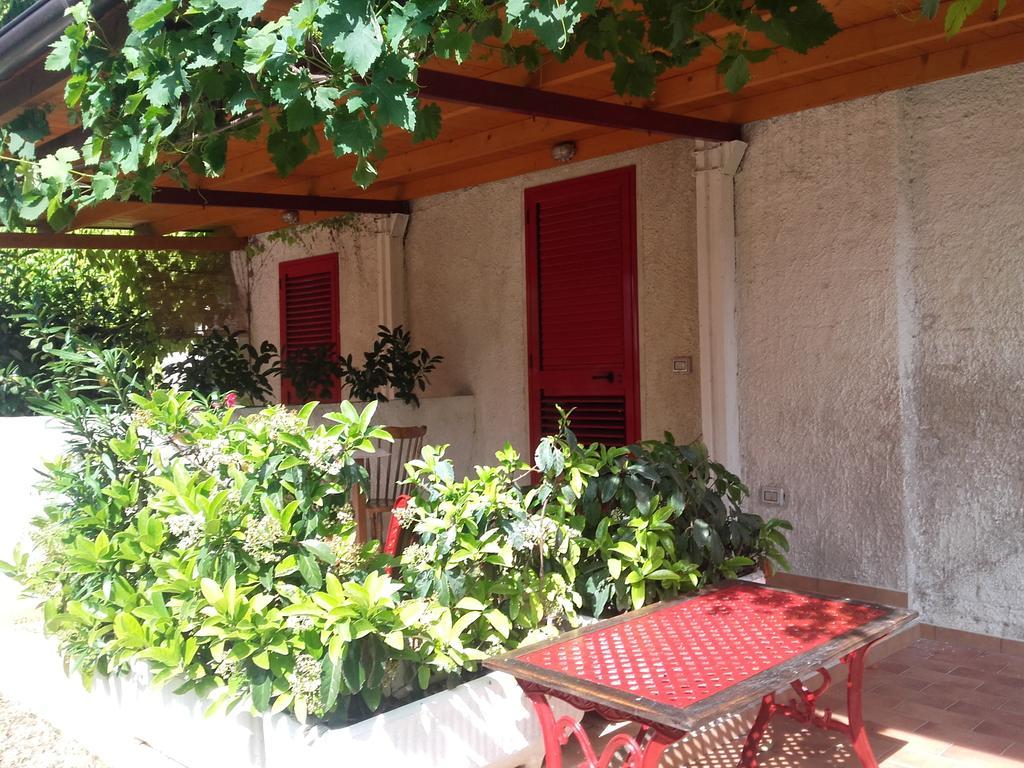 Pier Delle Vigne B&B Пинето Экстерьер фото